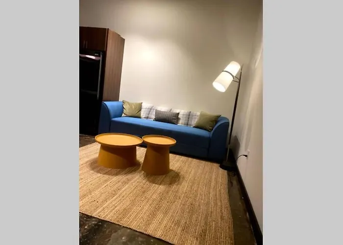 Apartment 3e-*new* -5 Min From Downtown, Sleeps 4 *